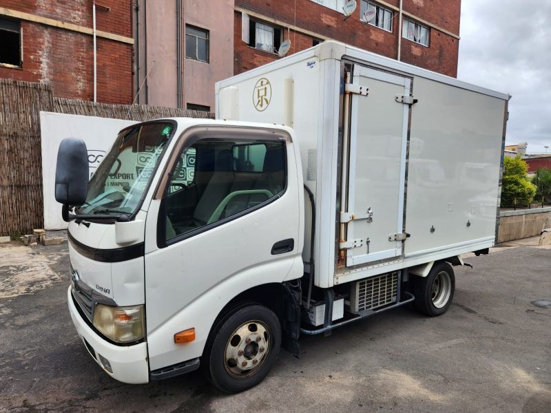  29576 HINO DUTRO  2014  