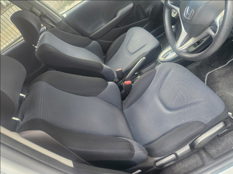  30666  HONDA FIT  2011  