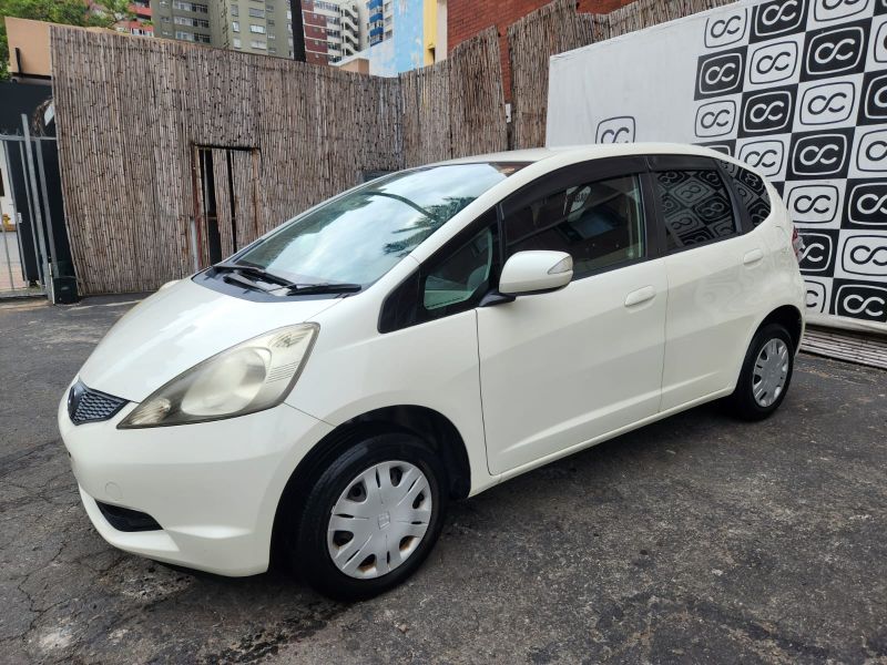  30670  HONDA FIT  2010 