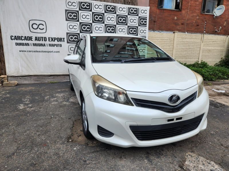 30672  TOYOTA VITZ  2011  