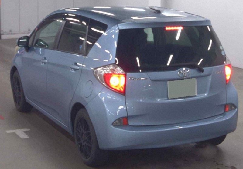  30675  TOYOTA RACTIS  2011  