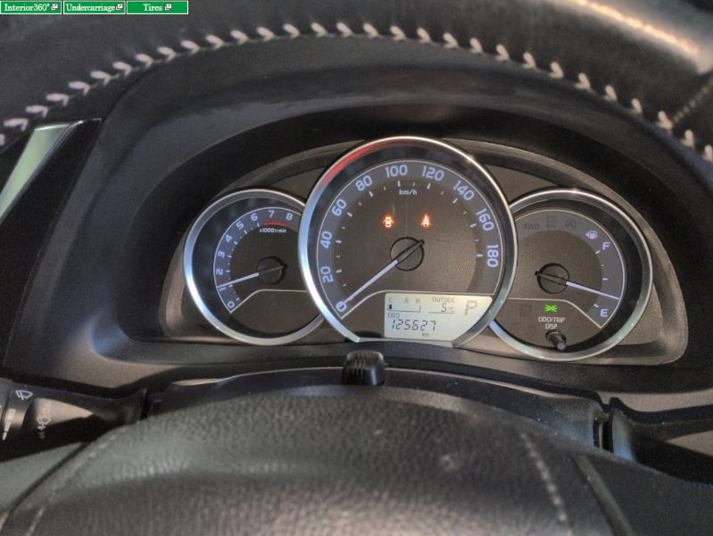  30676  TOYOTA AURIS  2017  