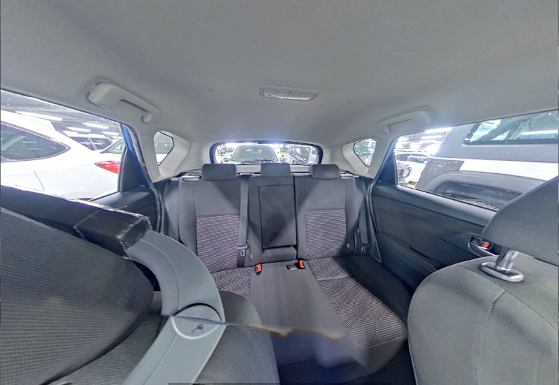  30676  TOYOTA AURIS  2017  