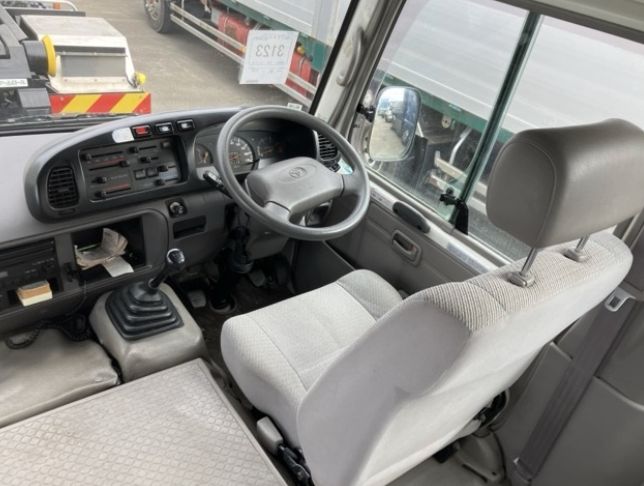  30679  TOYOTA COASTER  2002  