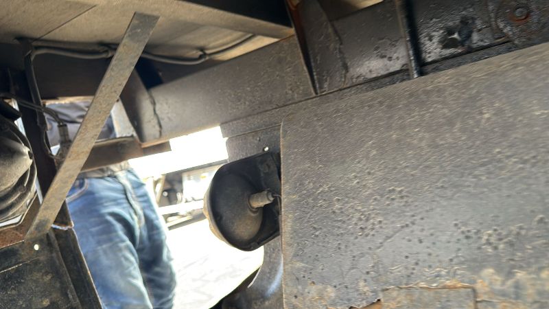  30682  HINO RANGER  1997  