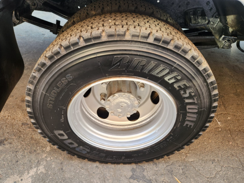  30682  HINO RANGER  1997  