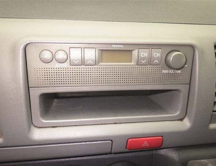  30683  TOYOTA HIACE  2007  