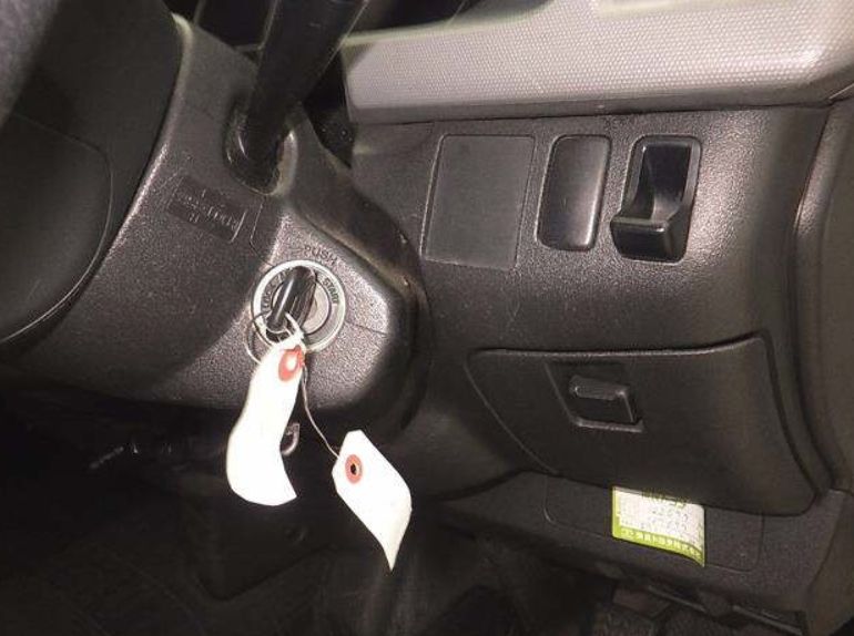  30683  TOYOTA HIACE  2007  