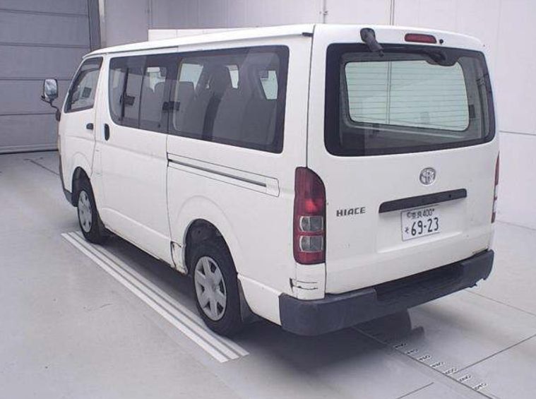  30683  TOYOTA HIACE  2007  