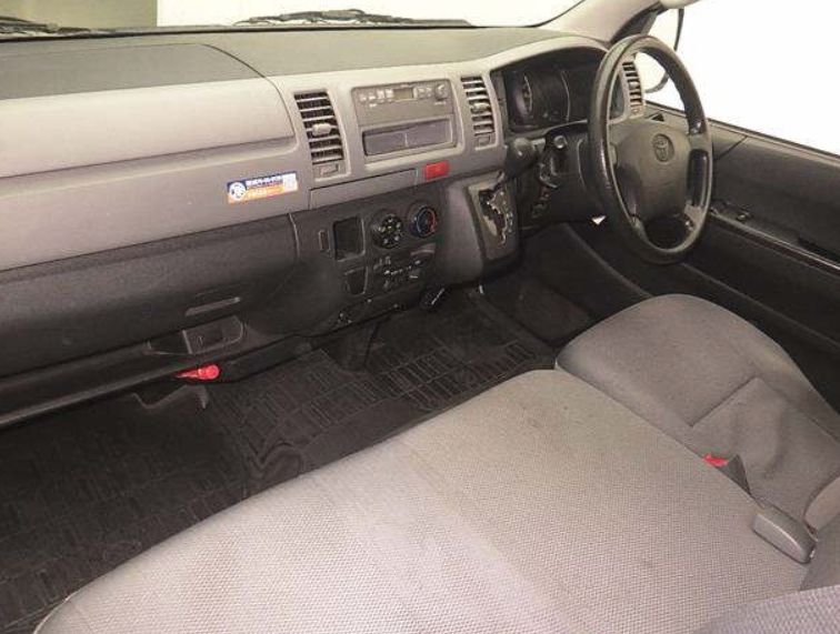  30683  TOYOTA HIACE  2007  