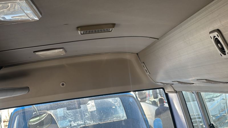  30684  HINO LIESSE BUS  2003  