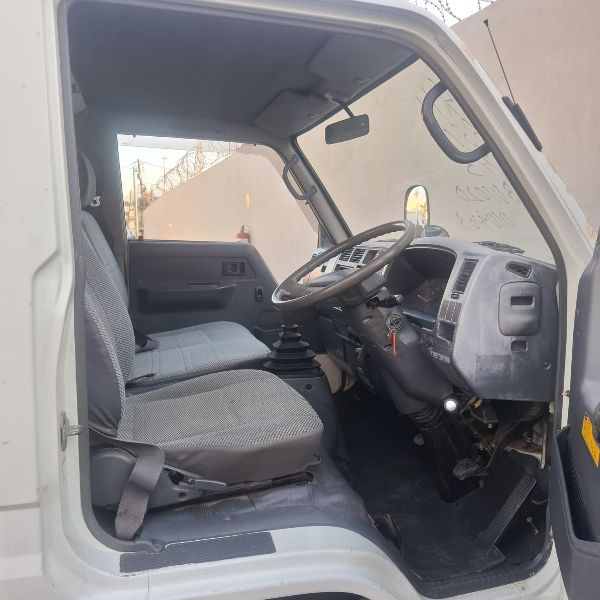  30685  TOYOTA DYNA DUMP  1995  