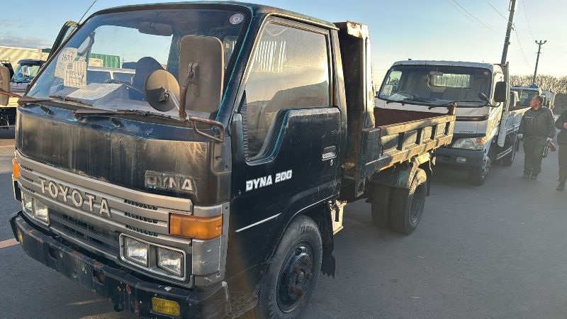  30687  TOYOTA DYNA DUMP  1989  