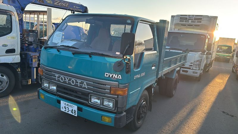  30688  TOYOTA DYNA DUMP  1989  