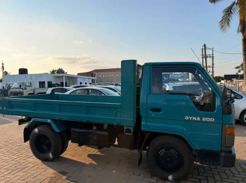  30688  TOYOTA DYNA DUMP  1989  