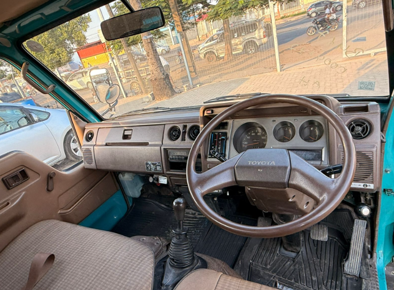  30688  TOYOTA DYNA DUMP  1989  
