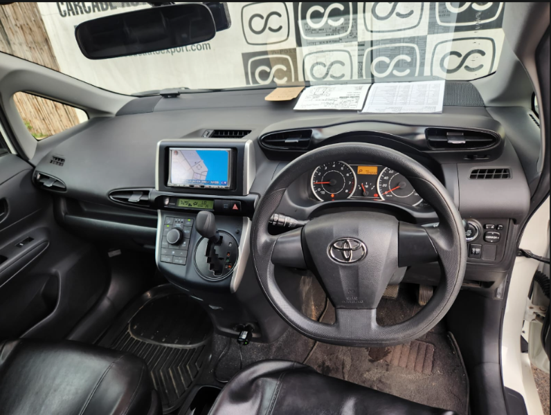  30693  TOYOTA WISH  2009  