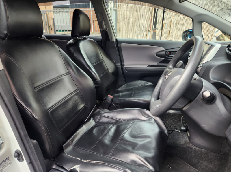  30693  TOYOTA WISH  2009  