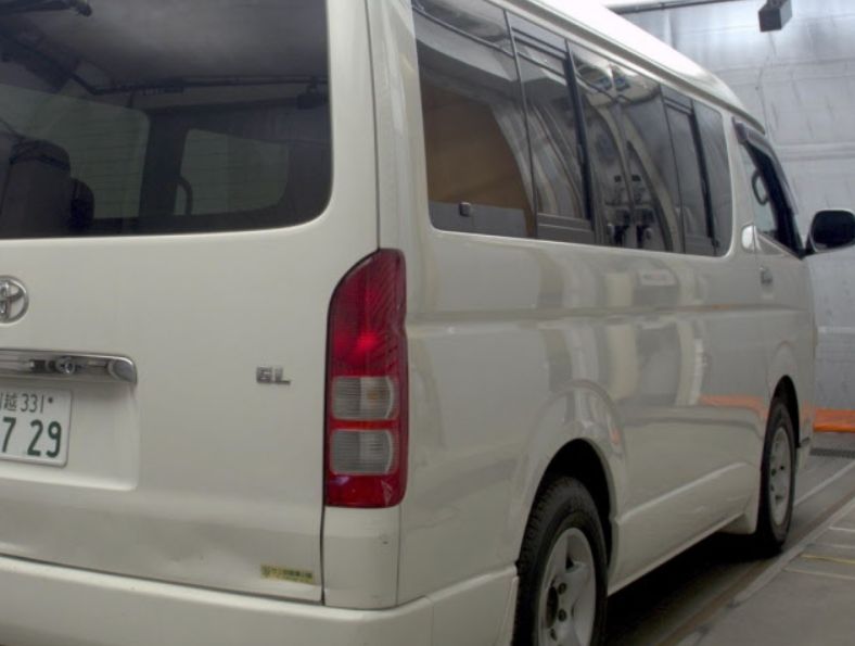  30695  TOYOTA HIACE  2008  
