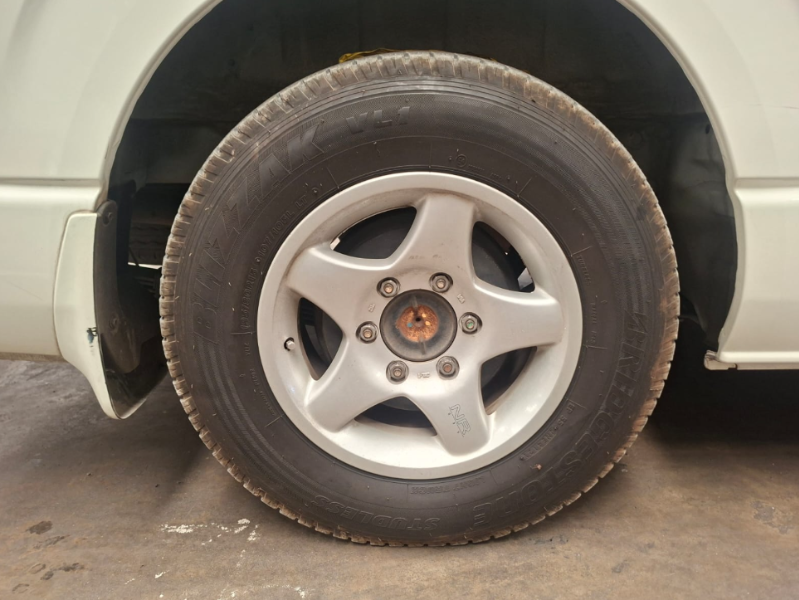  30695  TOYOTA HIACE  2008  