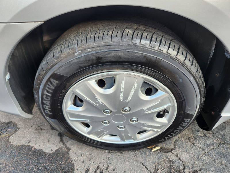  30703  TOYOTA COROLLA AXIO  2006  