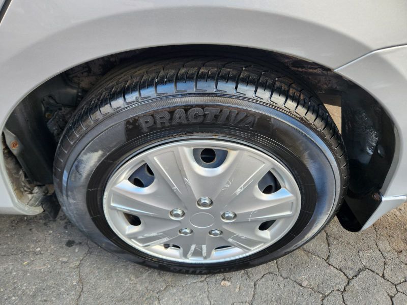  30703  TOYOTA COROLLA AXIO  2006  