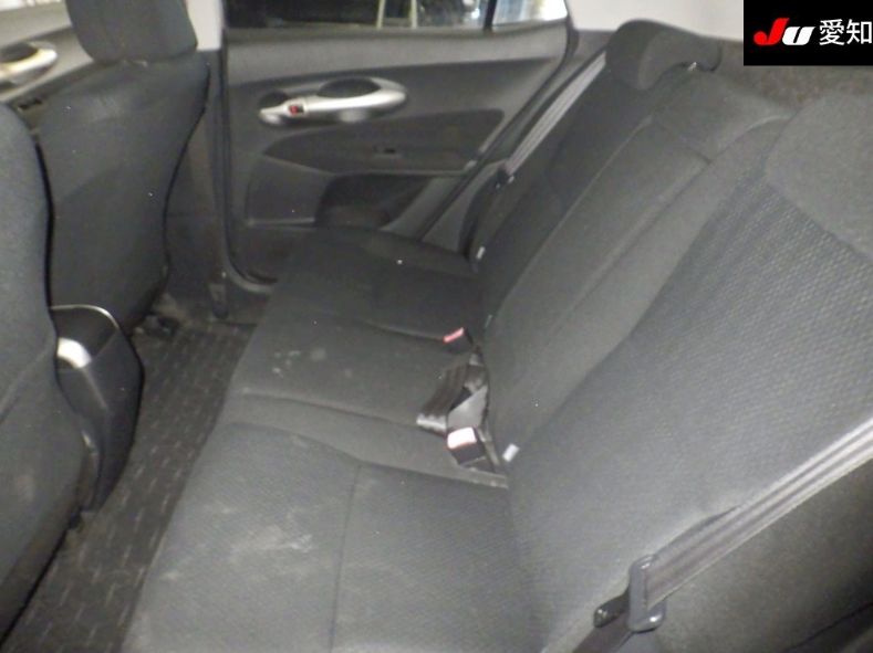  30704  TOYOTA AURIS  2007  