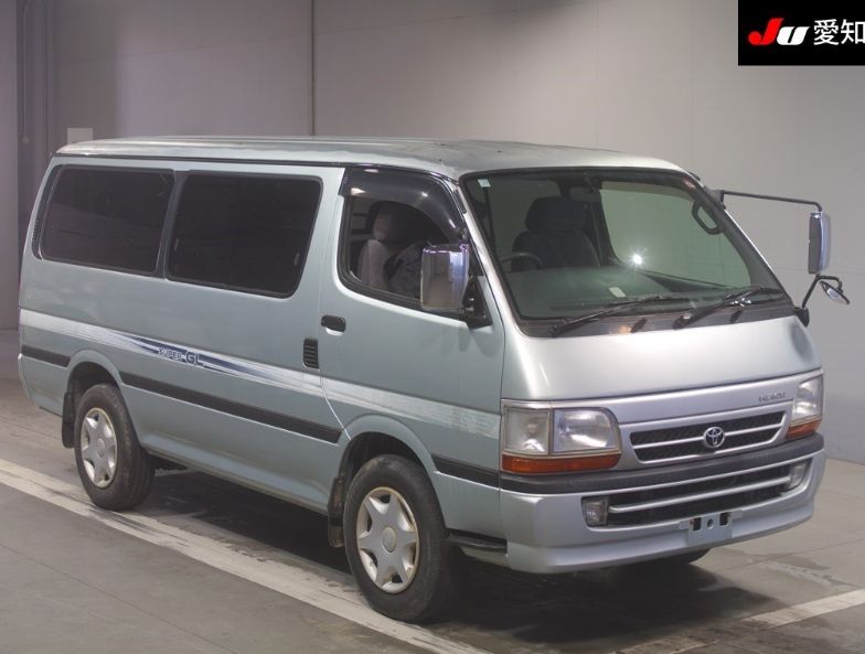  30554 TOYOTA HIACE  2016  