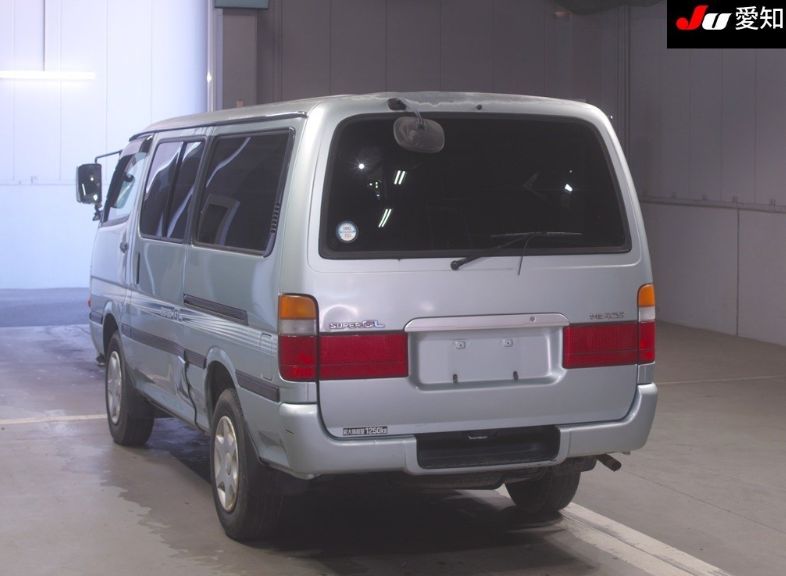  30706  TOYOTA HIACE  2001  