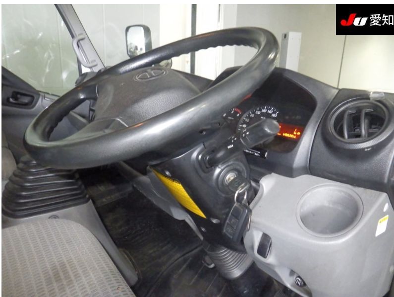  30709  HINO DUTRO  2016  