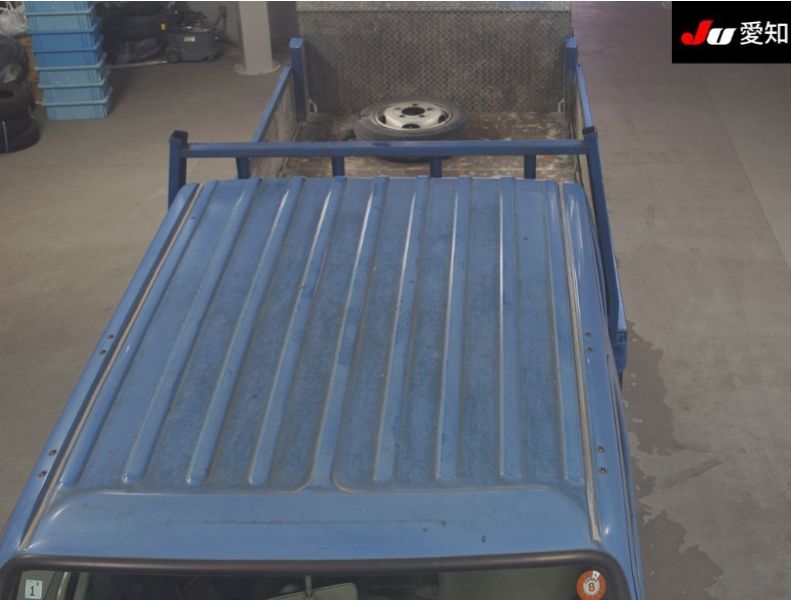  30711  TOYOTA DYNA  2001  