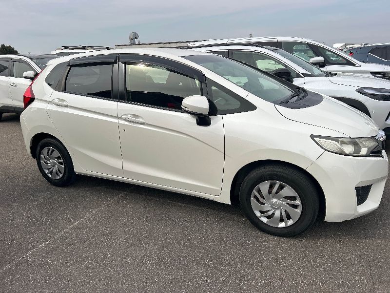  30714  HONDA FIT  2017  
