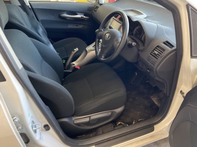  30716  TOYOTA AURIS  2007  