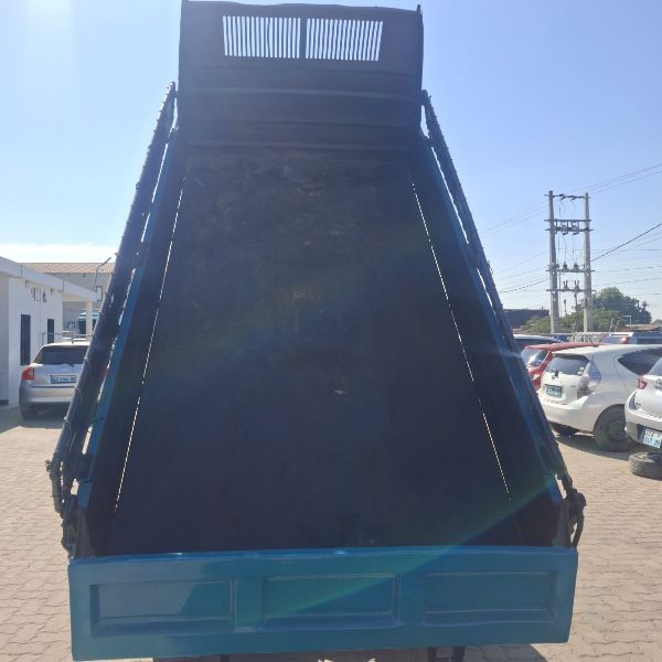  30717  TOYOTA DYNA DUMP  1991  