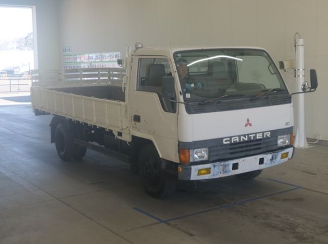  30733  MITSUBISHI CANTER  1989  