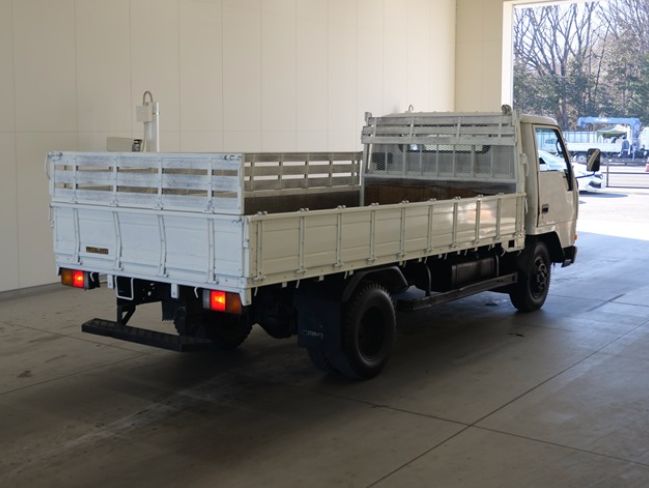  30733  MITSUBISHI CANTER  1989  