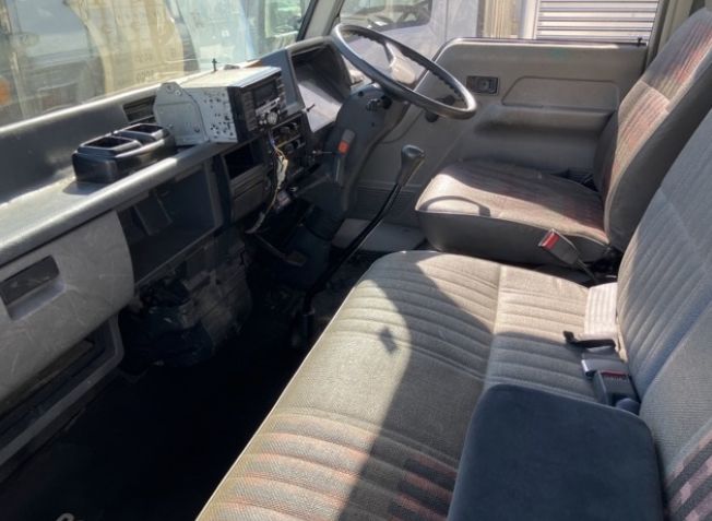  30733  MITSUBISHI CANTER  1989  