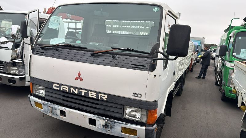  30733  MITSUBISHI CANTER  1989  