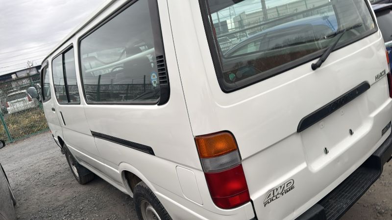  30735  TOYOTA HIACE  1999  