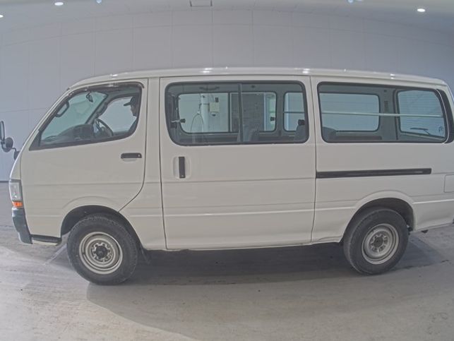  30735  TOYOTA HIACE  1999  