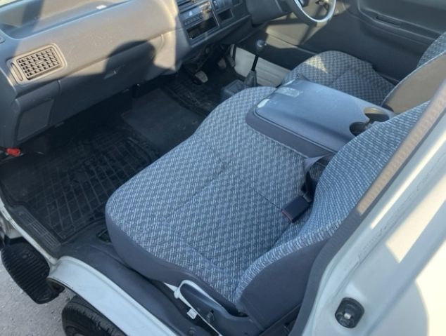  30735  TOYOTA HIACE  1999  