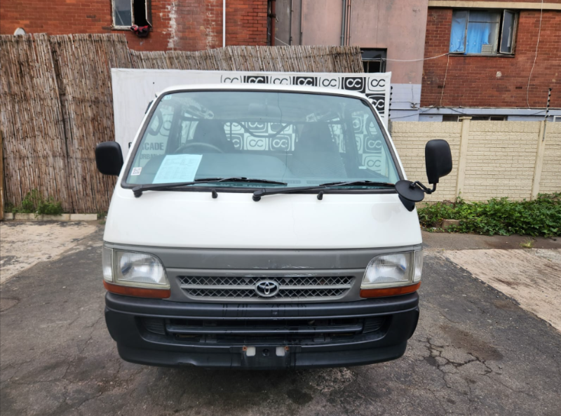  30735  TOYOTA HIACE  1999  