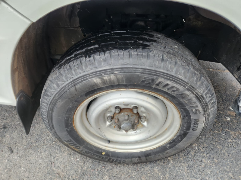  30735  TOYOTA HIACE  1999  