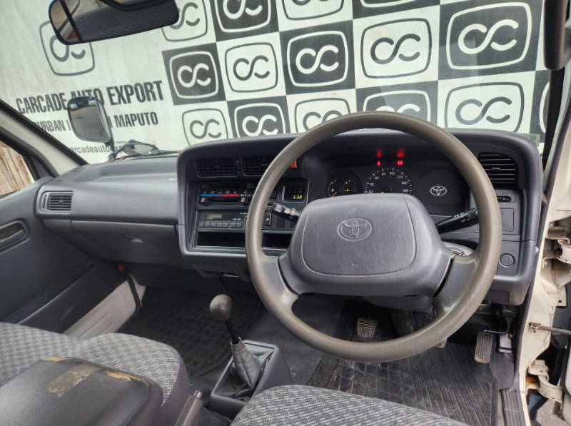  30735  TOYOTA HIACE  1999  