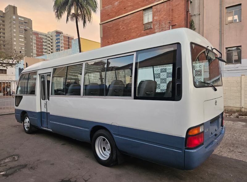  30740  TOYOTA COASTER  1997  