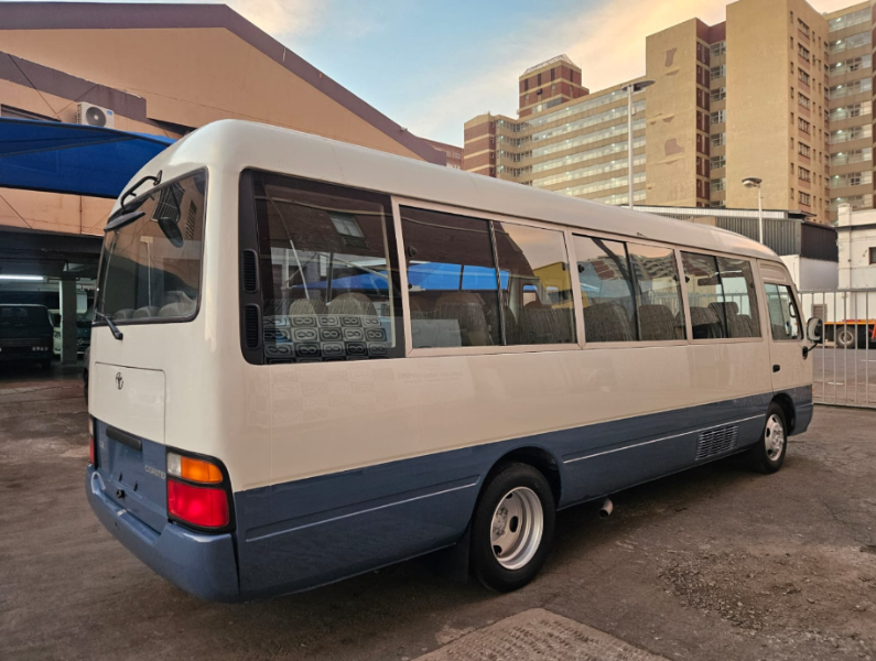  30740  TOYOTA COASTER  1997  