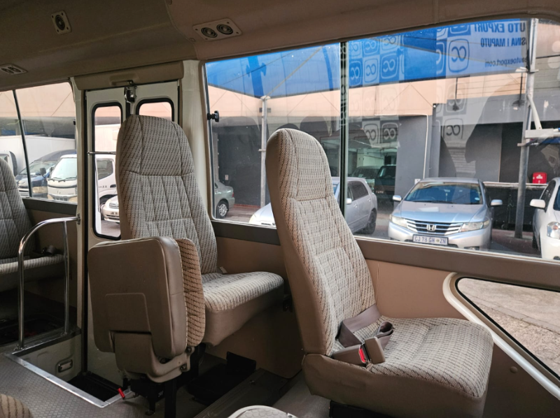  30740  TOYOTA COASTER  1997  