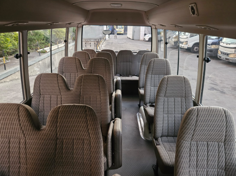  30740  TOYOTA COASTER  1997  
