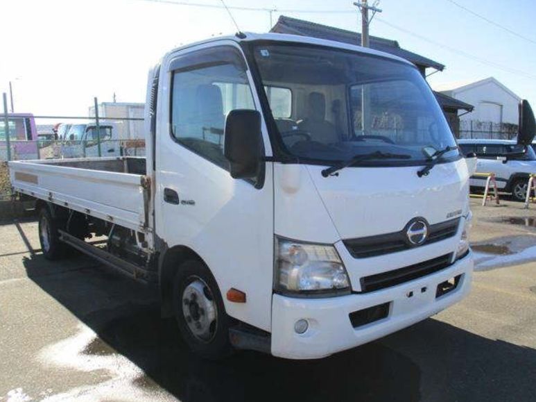  30743  HINO DUTRO  2012 