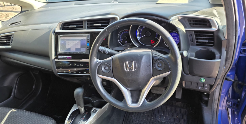  30753  HONDA FIT  2017  